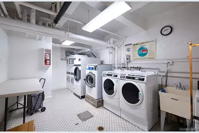 43-25 Douglaston Parkway #1LB, Douglaston, NY 11363 - Photo 13