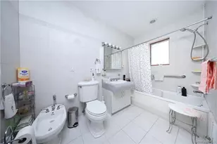 1361 Bay Ridge Pkwy, Brooklyn, NY 11228 - Photo 17