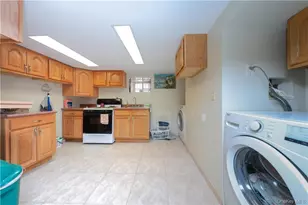 1361 Bay Ridge Pkwy, Brooklyn, NY 11228 - Photo 31