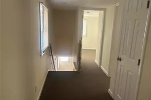 215 Lakewood Street E, Patchogue, NY 11772 - Photo 7