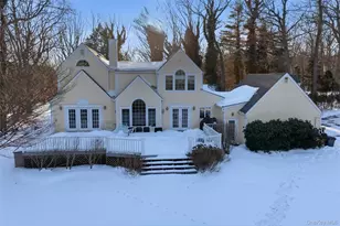 55 Titus Ln, Cold Spring Harbor, NY 11724 - Photo 21