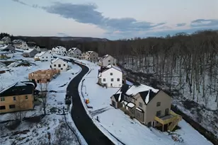 40 Southfield Falls, Monroe, NY 10950 - Photo 5