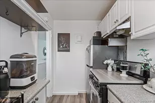 67-49 Bell Blvd, Bayside, NY 11364 - Photo 17