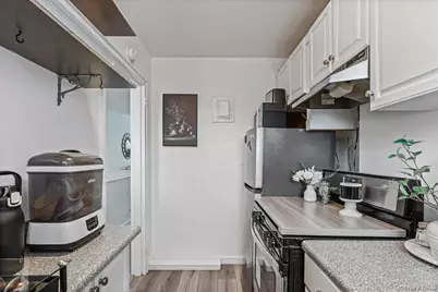 67-49 Bell Boulevard #2, Bayside, NY 11364 - Photo 19