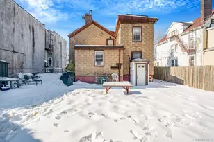 505 Mundy Ln, Mount Vernon, NY 10550 - Photo 5