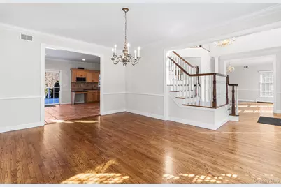 3 Ada Lane, Setauket, NY 11733 - Photo 5