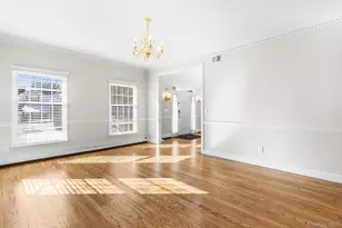 3 Ada Ln, Setauket, NY 11733 - Photo 11