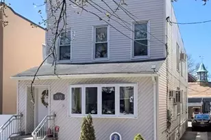 70-12 71st St, Glendale, NY 11385 - Photo 1