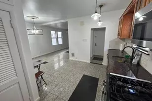 70-12 71st St, Glendale, NY 11385 - Photo 3