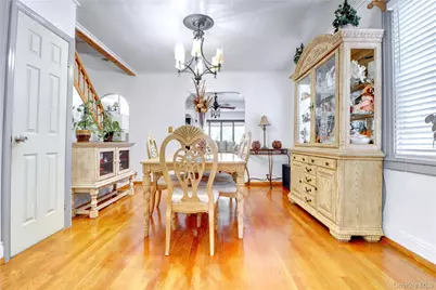 6510 80th Avenue, Glendale, NY 11385 - Photo 7