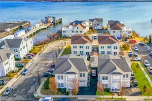 72 Island Point, Bronx, NY 10464 - Photo 3