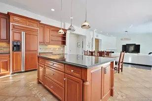 47 Kayla Ln, Mahopac, NY 10541 - Photo 9