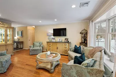 4 Abbington Place, Northport, NY 11768 - Photo 17