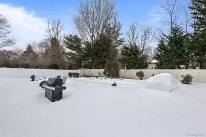 4 Abbington Place, Northport, NY 11768 - Photo 9