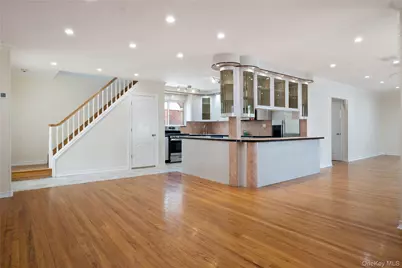 73-33 188th Street, Fresh Meadows, NY 11366 - Photo 5