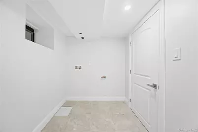 2054 Saint Paul Avenue, Bronx, NY 10461 - Photo 25