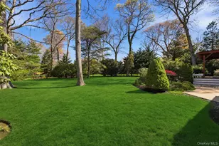 83 Woodlawn Ave, East Moriches, NY 11940 - Photo 41