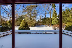 83 Woodlawn Ave, East Moriches, NY 11940 - Photo 35