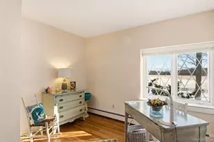 83 Woodlawn Ave, East Moriches, NY 11940 - Photo 31