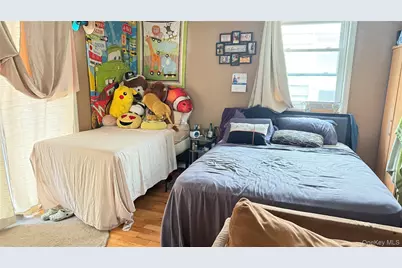 6911 58th Road, Maspeth, NY 11378 - Photo 9