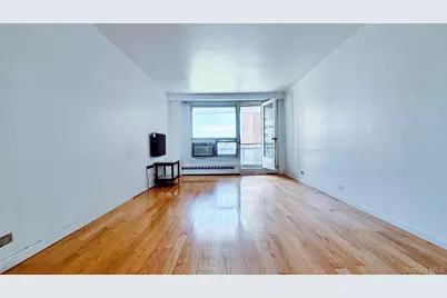 9707 63rd Road #8G, Rego Park, NY 11374 - Photo 3