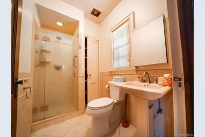 204 Brook Road, Mahopac, NY 10541 - Photo 7