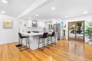 43 Lewis Ct, Huntington Station, NY 11746 - Photo 17