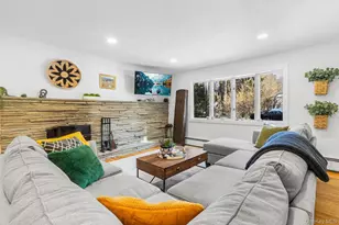 43 Lewis Ct, Huntington Station, NY 11746 - Photo 9