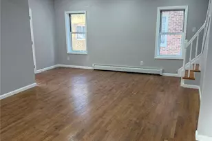 13-56 Eggert Pl, Far Rockaway, NY 11691 - Photo 3