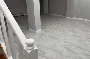 13-56 Eggert Pl, Far Rockaway, NY 11691 - Photo 19