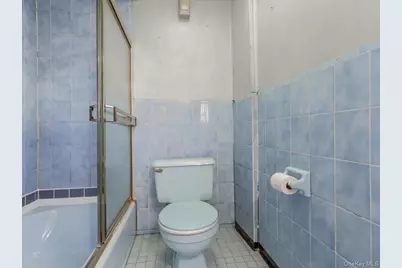 210-11 Hollis Avenue, Queens Village, NY 11429 - Photo 15