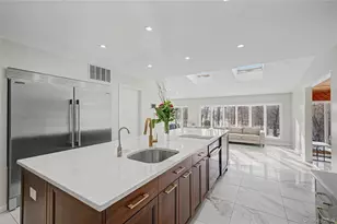 4 Holland Ct, Monroe, NY 10950 - Photo 11