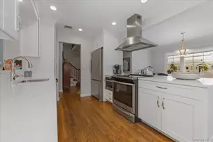 974 Mildred Dr, Baldwin, NY 11510 - Photo 11