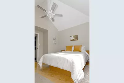 609 Fox Hill Drive, Calverton, NY 11933 - Photo 5