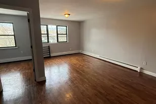 106-12 156th St, Jamaica, NY 11433 - Photo 5