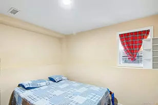 23 Frank St, Brentwood, NY 11717 - Photo 17