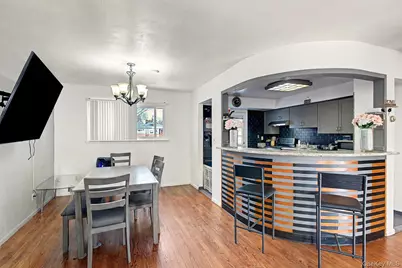 23 Frank Street, Brentwood, NY 11717 - Photo 5