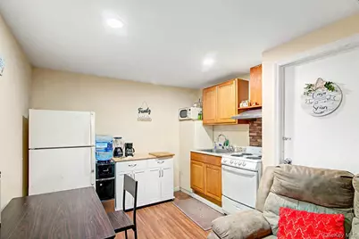 23 Frank Street, Brentwood, NY 11717 - Photo 15