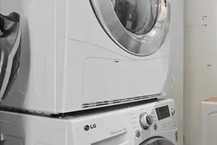 964 Skyline Dr, Coram, NY 11727 - Photo 15