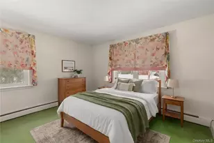 890 Thompson Dr, Bay Shore, NY 11706 - Photo 13