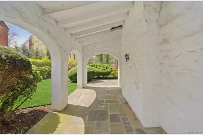 93 Stuyvesant Plaza, Mount Vernon, NY 10552 - Photo 31