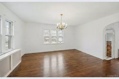 93 Stuyvesant Plaza, Mount Vernon, NY 10552 - Photo 7