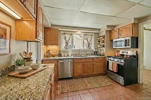 93 Stuyvesant Plaza, Mount Vernon, NY 10552 - Photo 11