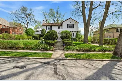 93 Stuyvesant Plaza, Mount Vernon, NY 10552 - Photo 1