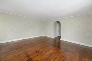 93 Stuyvesant Plaza, Mount Vernon, NY 10552 - Photo 19