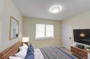 5 Breslau St, Bay Shore, NY 11706 - Photo 17