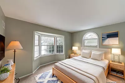 5 Breslau Street, Bay Shore, NY 11706 - Photo 15