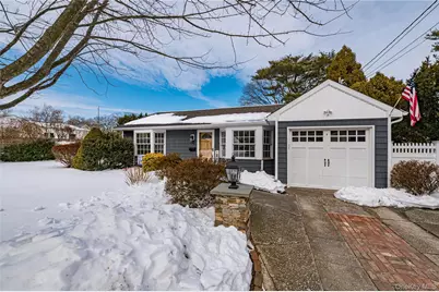 5 Breslau Street, Bay Shore, NY 11706 - Photo 25