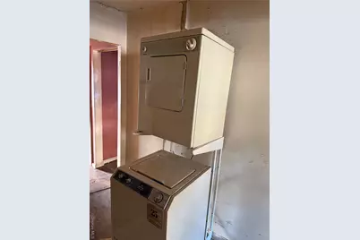 3832 215th Place, Bayside, NY 11361 - Photo 11