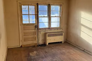 38-32 215th Pl, Bayside, NY 11361 - Photo 21